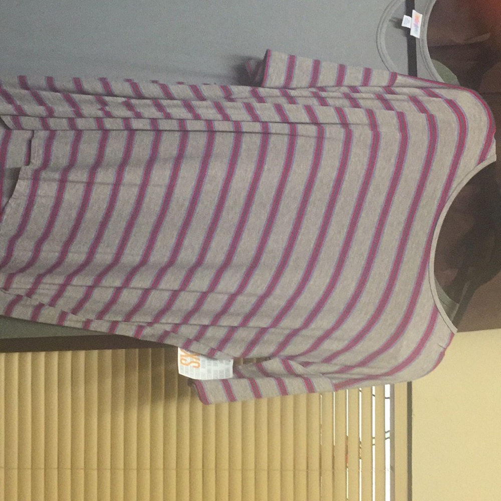 Shirt, Irma LuLaRoe
